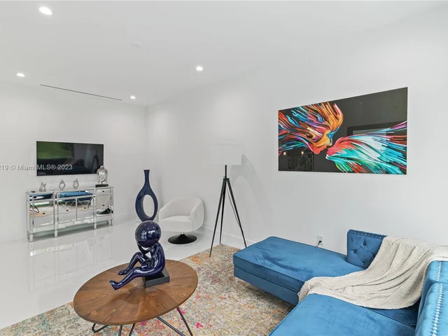 1401 SW 5th Ct, Fort Lauderdale FL 33312