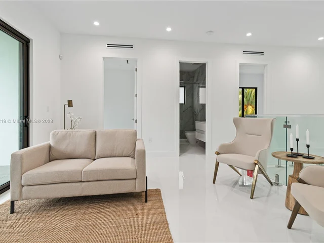 1401 SW 5th Ct, Fort Lauderdale FL 33312