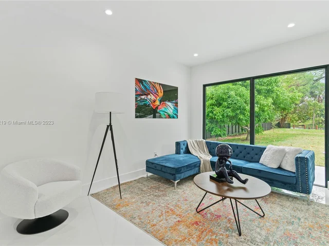 1401 SW 5th Ct, Fort Lauderdale FL 33312