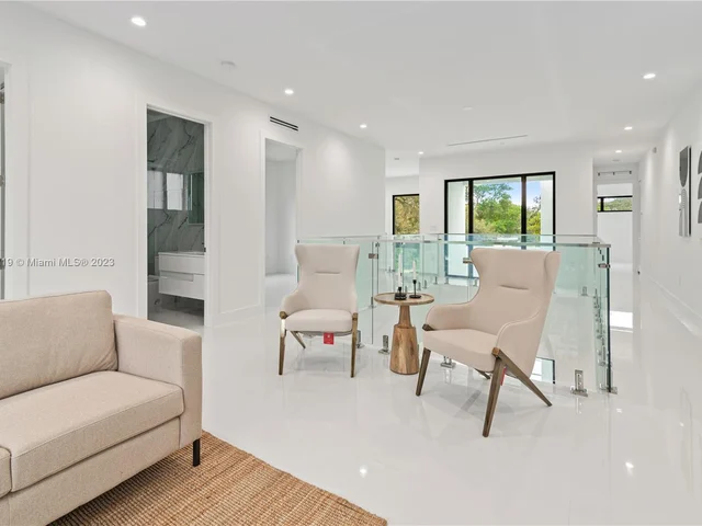 1401 SW 5th Ct, Fort Lauderdale FL 33312