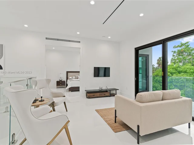 1401 SW 5th Ct, Fort Lauderdale FL 33312