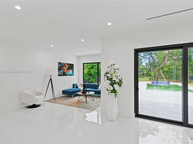 1401 SW 5th Ct, Fort Lauderdale FL 33312