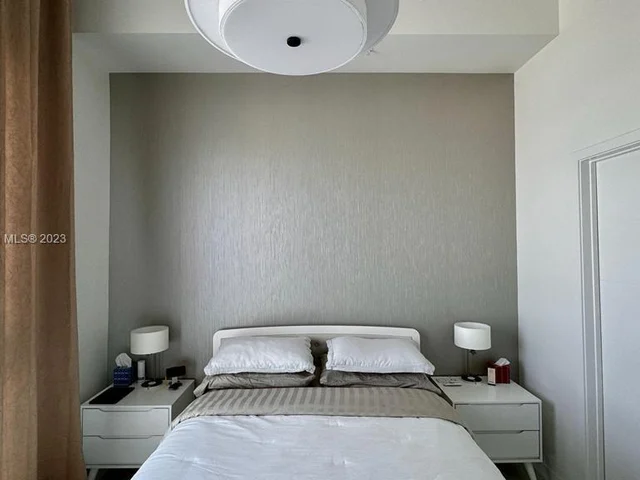 7875 NW 107th Ave # 812, Doral FL 33178