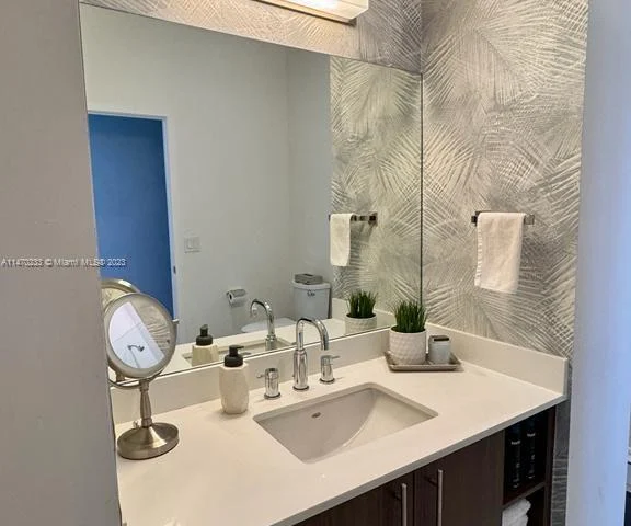 7875 NW 107th Ave # 812, Doral FL 33178