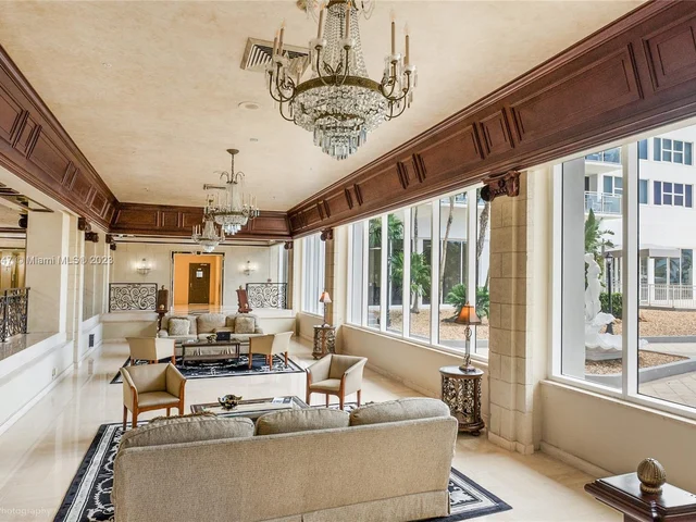 2030 S Ocean Dr, Hallandale Beach FL 33009