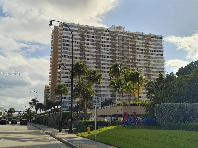 1985 S Ocean Dr, Hallandale Beach FL 33009
