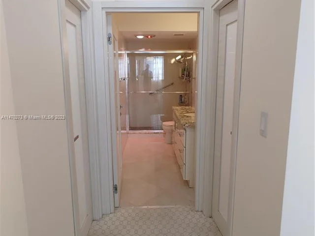 1985 S Ocean Dr, Hallandale Beach FL 33009