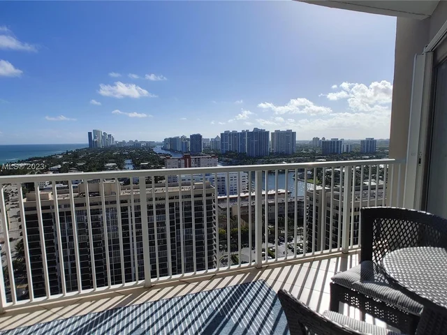 1985 S Ocean Dr, Hallandale Beach FL 33009
