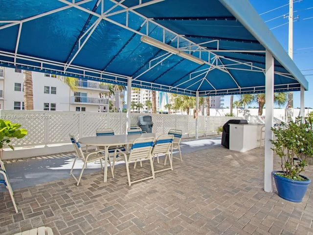 1701 S Ocean Dr # 903, Hollywood FL 33019