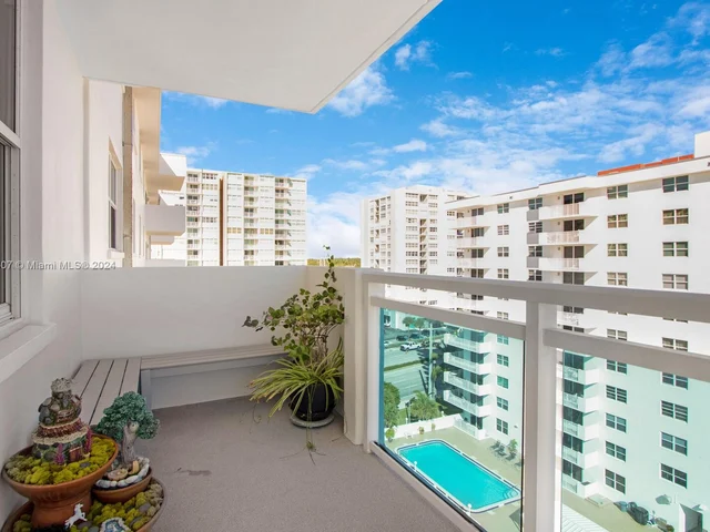 1701 S Ocean Dr # 903, Hollywood FL 33019