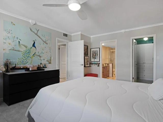 1701 S Ocean Dr # 903, Hollywood FL 33019