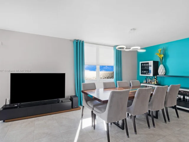 1701 S Ocean Dr # 903, Hollywood FL 33019