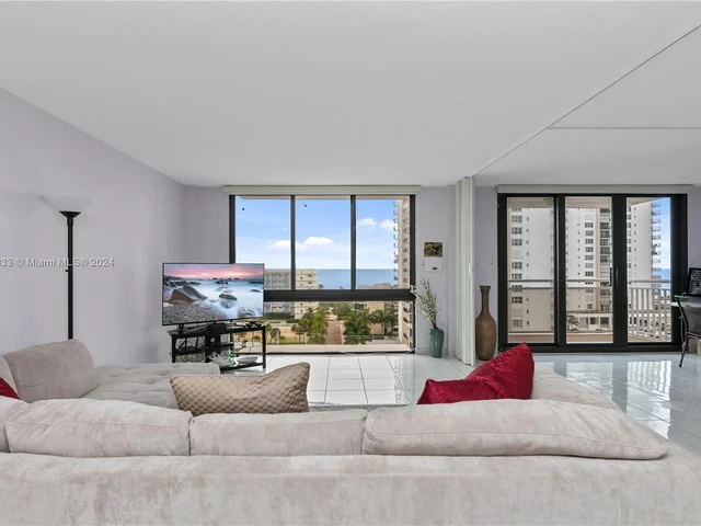 1600 S Ocean Dr # 10J, Hollywood FL 33019