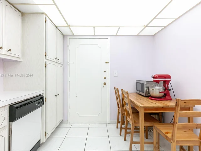 1600 S Ocean Dr # 10J, Hollywood FL 33019