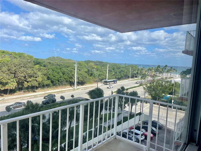 3000 E Sunrise Blvd # 5H, Fort Lauderdale FL 33304