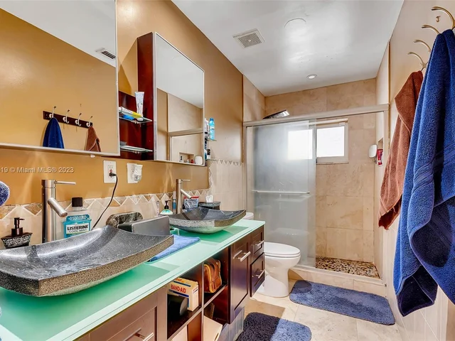 1805 NE 117th Rd, North Miami FL 33181