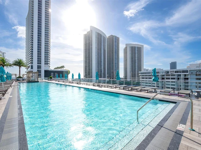 4010 S Ocean Dr # R3007, Hollywood FL 33019