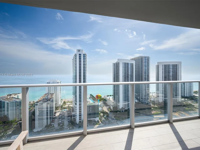 4010 S Ocean Dr # R3007, Hollywood FL 33019