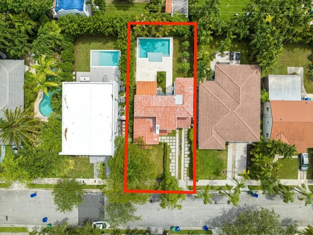 756 NE 72 TER, Miami FL 33138