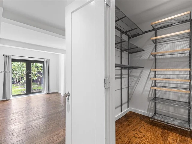 756 NE 72 TER, Miami FL 33138