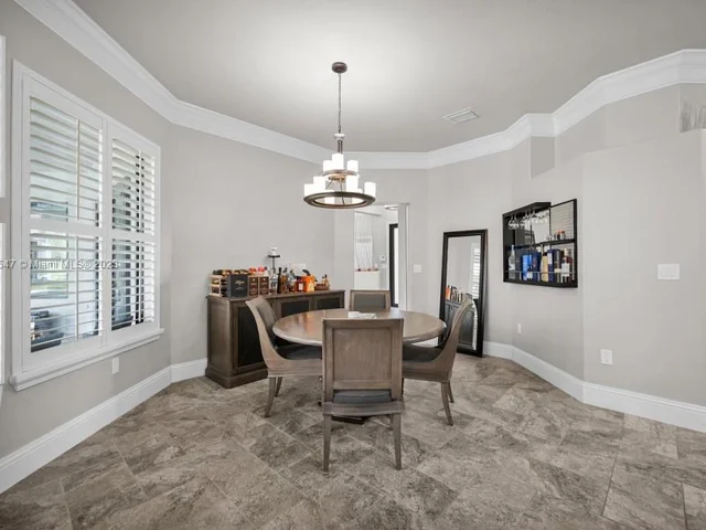 3185 Fairways Dr, Homestead FL 33035