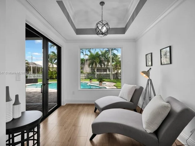 3185 Fairways Dr, Homestead FL 33035