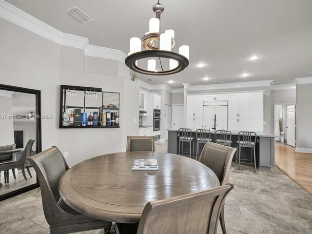 3185 Fairways Dr, Homestead FL 33035