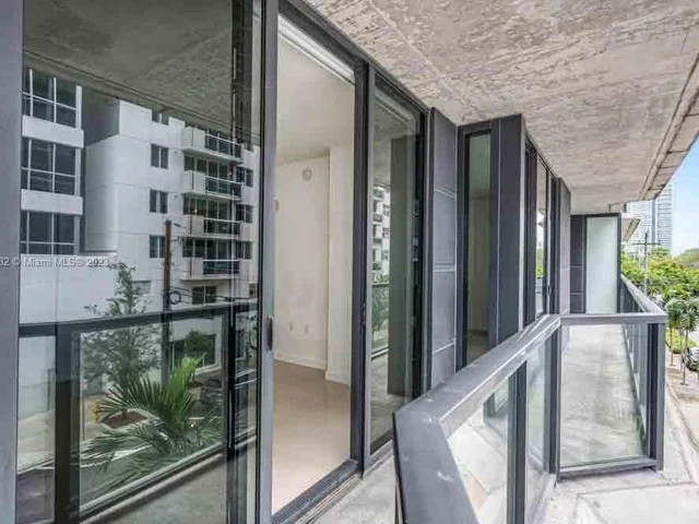 201 SW 17th Rd # 302, Miami FL 33129