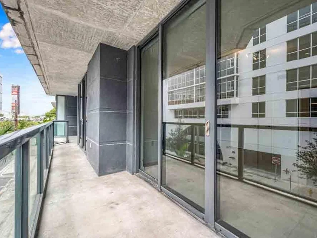 201 SW 17th Rd # 302, Miami FL 33129