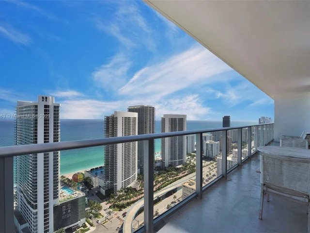 4010 S Ocean Dr # T3903, Hollywood FL 33019