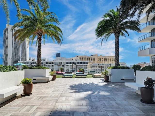 4010 S Ocean Dr # T3903, Hollywood FL 33019