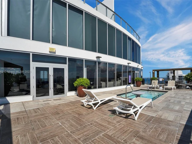 4010 S Ocean Dr # T3903, Hollywood FL 33019