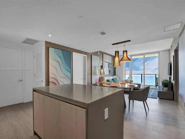 4010 S Ocean Dr # T3903, Hollywood FL 33019