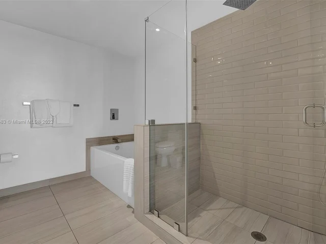 4010 S Ocean Dr # T3903, Hollywood FL 33019