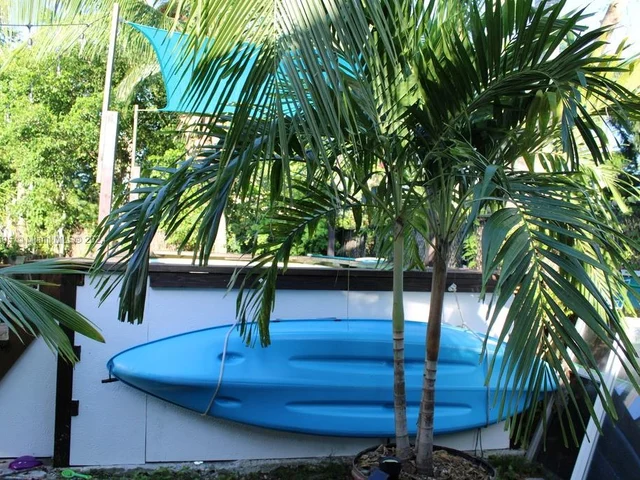 359 NE 32nd Ter, Homestead FL 33033