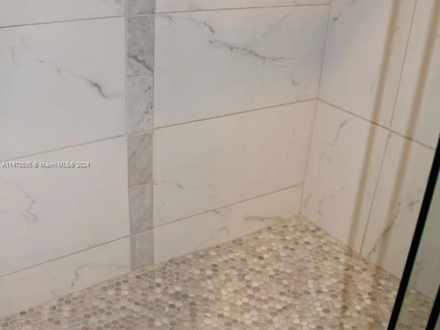 359 NE 32nd Ter, Homestead FL 33033