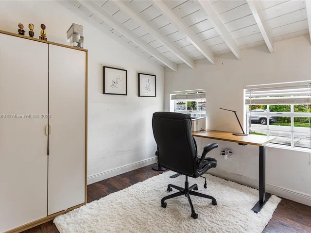 3154 SW 5th St # 1, Miami FL 33135