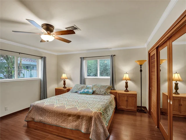 4821 NE 26th Ave, Fort Lauderdale FL 33308