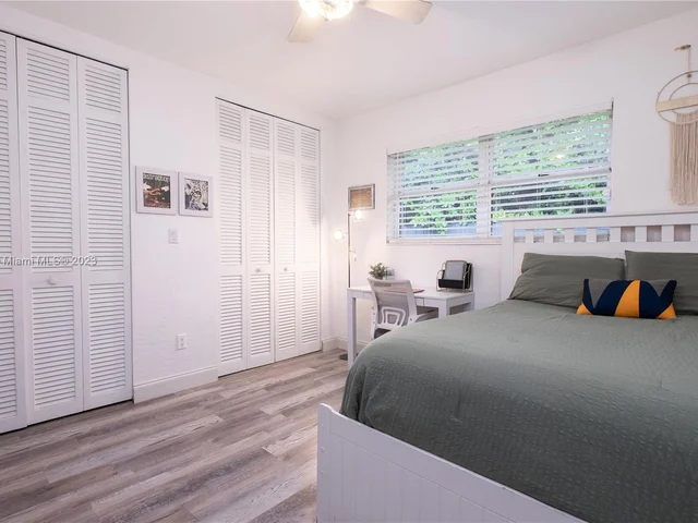 7255 SW 126th St, Pinecrest FL 33156