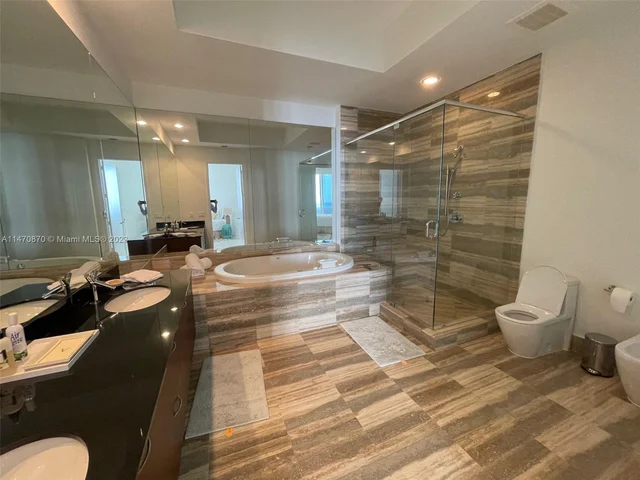 15811 Collins Ave # 3403, Sunny Isles Beach FL 33160