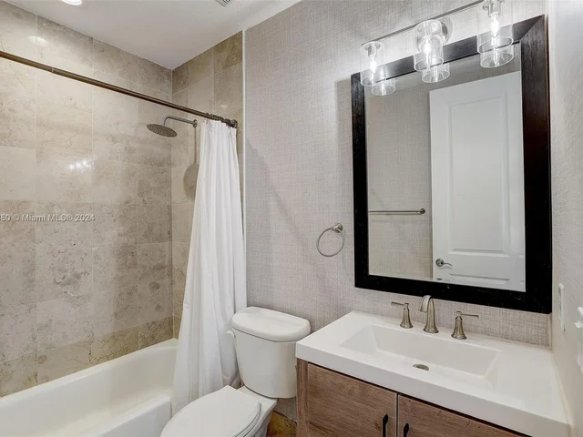 837 NE 16th Ter, Fort Lauderdale FL 33304