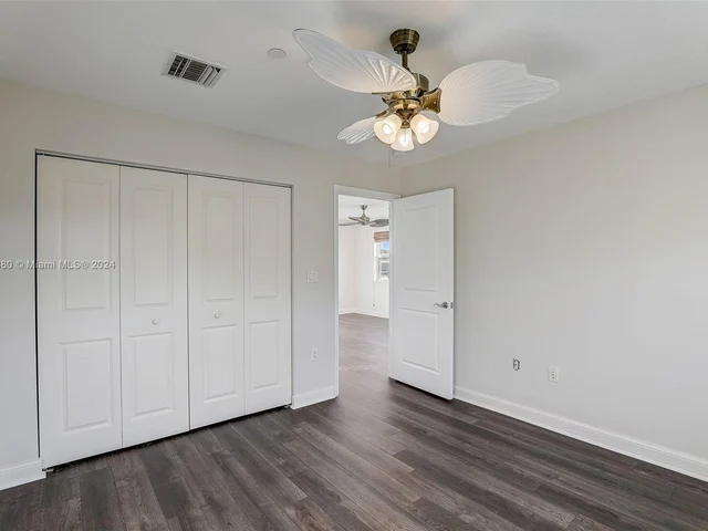 837 NE 16th Ter, Fort Lauderdale FL 33304