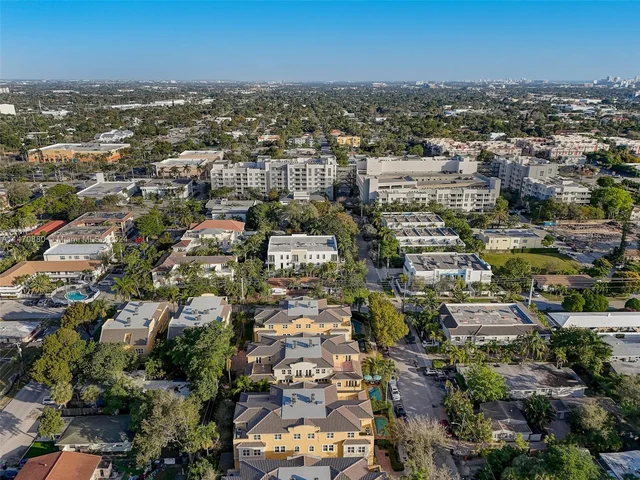 837 NE 16th Ter, Fort Lauderdale FL 33304