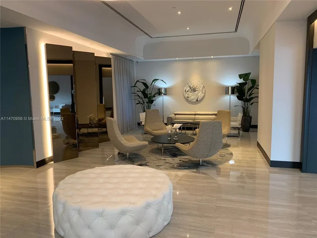 16425 Collins Ave # 512, Sunny Isles Beach FL 33160