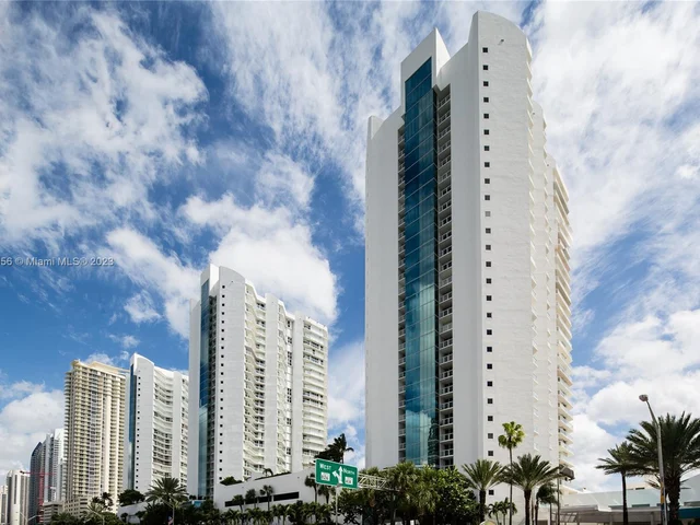 16425 Collins Ave # 512, Sunny Isles Beach FL 33160