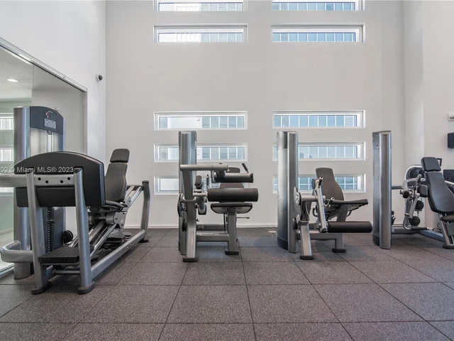 1040 Biscayne Blvd # 3007, Miami FL 33132