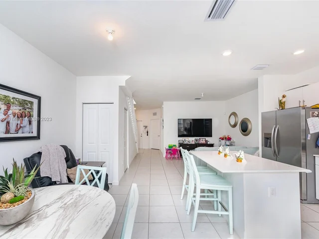 24631 SW 118th Pl # 24631, Homestead FL 33032