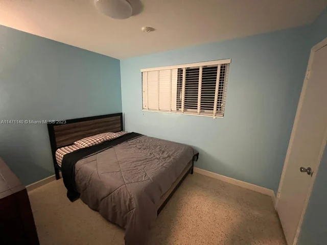 1310 SW 74th Ct, Miami FL 33144