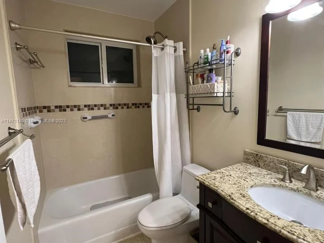 1310 SW 74th Ct, Miami FL 33144