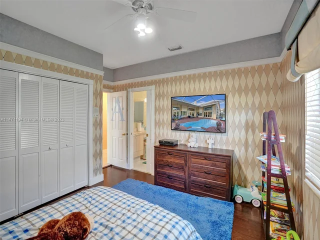 1729 NW 126th Dr, Coral Springs FL 33071